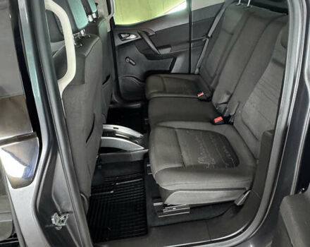 Сірий Опель Меріва, об'ємом двигуна 1.4 л та пробігом 203 тис. км за 6800 $, фото 21 на Automoto.ua