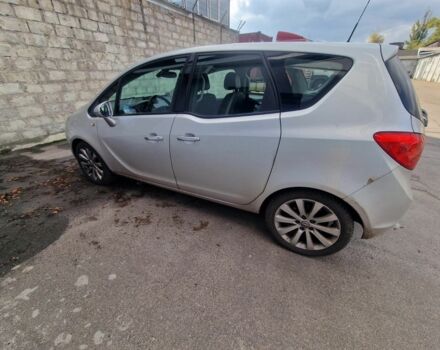 Серый Опель Мерива, объемом двигателя 1.4 л и пробегом 204 тыс. км за 5500 $, фото 5 на Automoto.ua