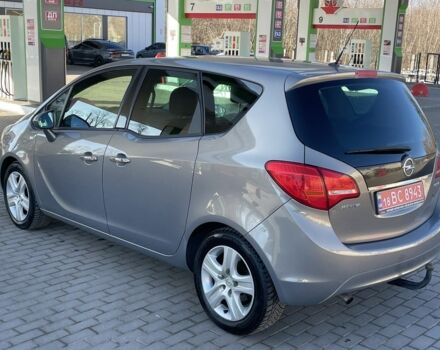 Серый Опель Мерива, объемом двигателя 1.4 л и пробегом 198 тыс. км за 6850 $, фото 3 на Automoto.ua