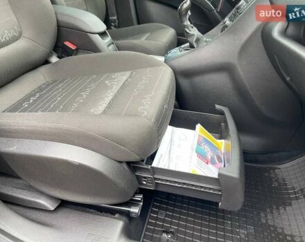 Серый Опель Мерива, объемом двигателя 1.3 л и пробегом 223 тыс. км за 6800 $, фото 30 на Automoto.ua