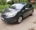Серый Опель Мерива, объемом двигателя 1.36 л и пробегом 169 тыс. км за 7300 $, фото 1 на Automoto.ua