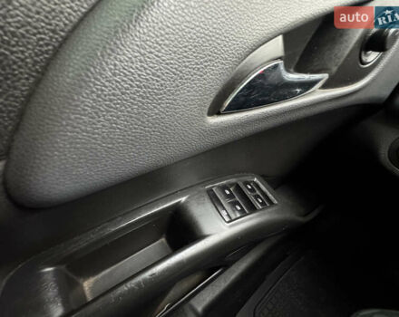 Серый Опель Мерива, объемом двигателя 1.25 л и пробегом 360 тыс. км за 4800 $, фото 11 на Automoto.ua