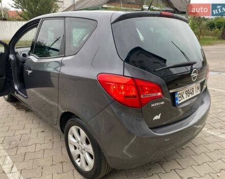 Серый Опель Мерива, объемом двигателя 1.36 л и пробегом 190 тыс. км за 8250 $, фото 6 на Automoto.ua