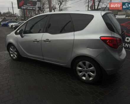 Серый Опель Мерива, объемом двигателя 1.25 л и пробегом 360 тыс. км за 4800 $, фото 6 на Automoto.ua