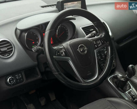 Серый Опель Мерива, объемом двигателя 1.25 л и пробегом 360 тыс. км за 4800 $, фото 8 на Automoto.ua
