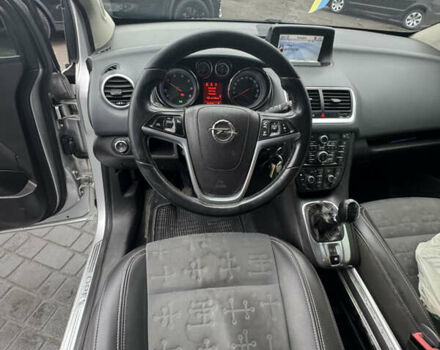 Серый Опель Мерива, объемом двигателя 1.25 л и пробегом 360 тыс. км за 4800 $, фото 9 на Automoto.ua