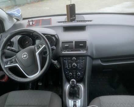 Серый Опель Мерива, объемом двигателя 1.4 л и пробегом 143 тыс. км за 7250 $, фото 6 на Automoto.ua