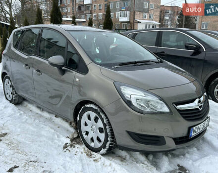 Серый Опель Мерива, объемом двигателя 1.4 л и пробегом 170 тыс. км за 8500 $, фото 1 на Automoto.ua