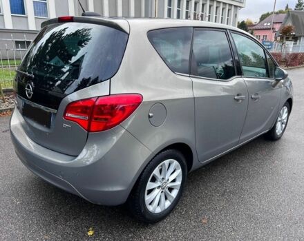 Серый Опель Мерива, объемом двигателя 1.6 л и пробегом 160 тыс. км за 8000 $, фото 6 на Automoto.ua