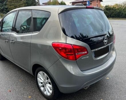 Серый Опель Мерива, объемом двигателя 1.6 л и пробегом 160 тыс. км за 8000 $, фото 9 на Automoto.ua