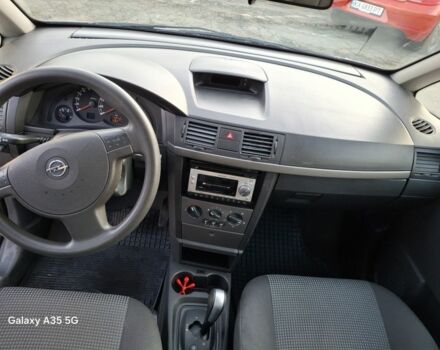 Сірий Опель Меріва, об'ємом двигуна 1.6 л та пробігом 156 тис. км за 5700 $, фото 9 на Automoto.ua