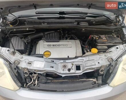 Серый Опель Мерива, объемом двигателя 1.6 л и пробегом 219 тыс. км за 4400 $, фото 22 на Automoto.ua