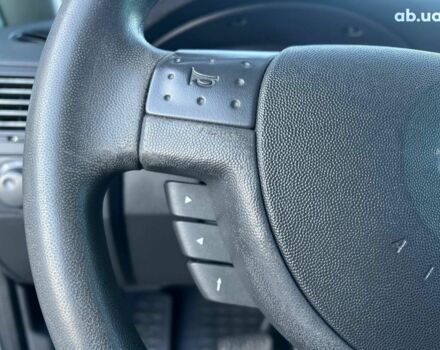 Серый Опель Мерива, объемом двигателя 1.8 л и пробегом 221 тыс. км за 5590 $, фото 23 на Automoto.ua