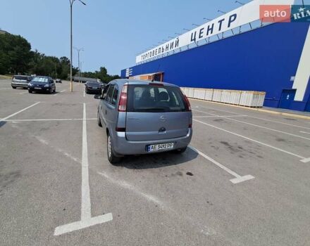 Серый Опель Мерива, объемом двигателя 1.6 л и пробегом 280 тыс. км за 3700 $, фото 2 на Automoto.ua