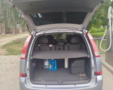 Сірий Опель Меріва, об'ємом двигуна 1.6 л та пробігом 279 тис. км за 4500 $, фото 7 на Automoto.ua