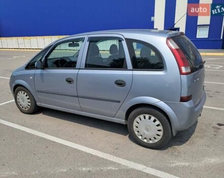 Серый Опель Мерива, объемом двигателя 1.6 л и пробегом 280 тыс. км за 3700 $, фото 1 на Automoto.ua