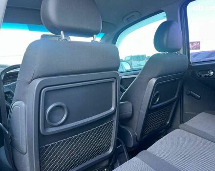 Серый Опель Мерива, объемом двигателя 1.8 л и пробегом 221 тыс. км за 5590 $, фото 33 на Automoto.ua