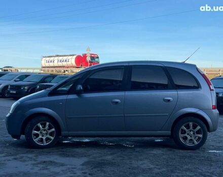 Серый Опель Мерива, объемом двигателя 1.8 л и пробегом 221 тыс. км за 5590 $, фото 4 на Automoto.ua