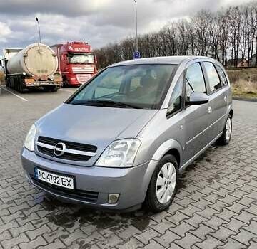 Серый Опель Мерива, объемом двигателя 1.8 л и пробегом 239 тыс. км за 3950 $, фото 9 на Automoto.ua