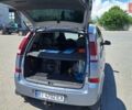 Сірий Опель Меріва, об'ємом двигуна 1.6 л та пробігом 275 тис. км за 5200 $, фото 4 на Automoto.ua