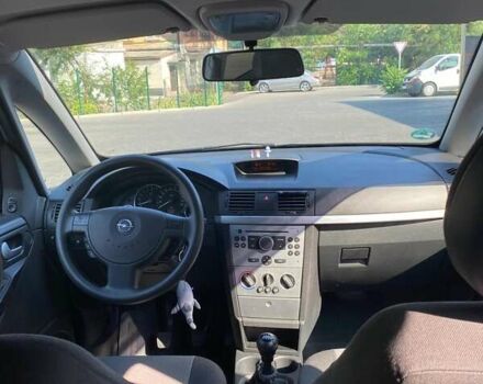 Сірий Опель Меріва, об'ємом двигуна 1.36 л та пробігом 150 тис. км за 4200 $, фото 13 на Automoto.ua