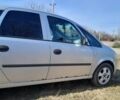 Серый Опель Мерива, объемом двигателя 1.69 л и пробегом 300 тыс. км за 4800 $, фото 1 на Automoto.ua