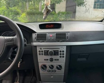 Сірий Опель Меріва, об'ємом двигуна 1.36 л та пробігом 180 тис. км за 3400 $, фото 9 на Automoto.ua