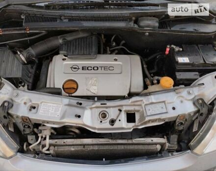 Сірий Опель Меріва, об'ємом двигуна 1.6 л та пробігом 166 тис. км за 5100 $, фото 3 на Automoto.ua