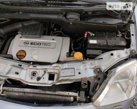 Сірий Опель Меріва, об'ємом двигуна 1.6 л та пробігом 166 тис. км за 5100 $, фото 4 на Automoto.ua