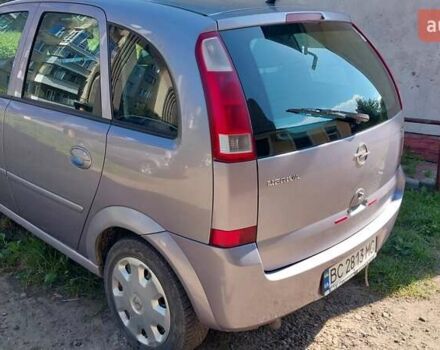 Сірий Опель Меріва, об'ємом двигуна 1.6 л та пробігом 216 тис. км за 3600 $, фото 5 на Automoto.ua