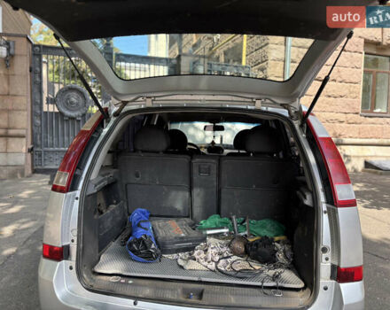 Опель Мерива 2005 в Николаеве на Automoto.ua Серый Опель Мерива, объемом двигателя 1.8 л и пробегом 250 тыс. км за 4120 $, фото 23 на Automoto.ua