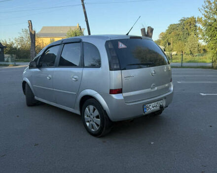 Серый Опель Мерива, объемом двигателя 1.69 л и пробегом 261 тыс. км за 3700 $, фото 1 на Automoto.ua