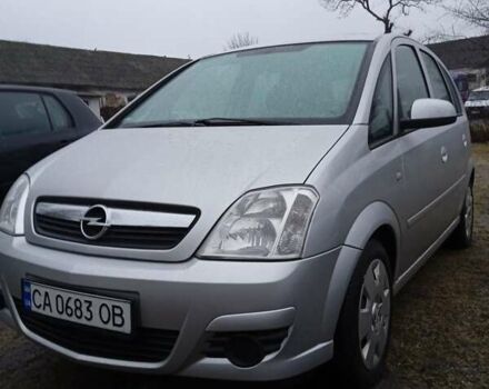 Серый Опель Мерива, объемом двигателя 1.6 л и пробегом 150 тыс. км за 4900 $, фото 2 на Automoto.ua