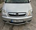 Серый Опель Мерива, объемом двигателя 1.6 л и пробегом 202 тыс. км за 5000 $, фото 2 на Automoto.ua