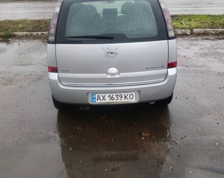 Сірий Опель Меріва, об'ємом двигуна 1.6 л та пробігом 214 тис. км за 4400 $, фото 1 на Automoto.ua