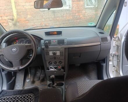 Сірий Опель Меріва, об'ємом двигуна 1.6 л та пробігом 214 тис. км за 4400 $, фото 9 на Automoto.ua