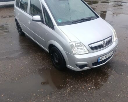 Сірий Опель Меріва, об'ємом двигуна 1.6 л та пробігом 214 тис. км за 4400 $, фото 3 на Automoto.ua