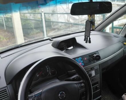 Серый Опель Мерива, объемом двигателя 0 л и пробегом 345 тыс. км за 3200 $, фото 5 на Automoto.ua