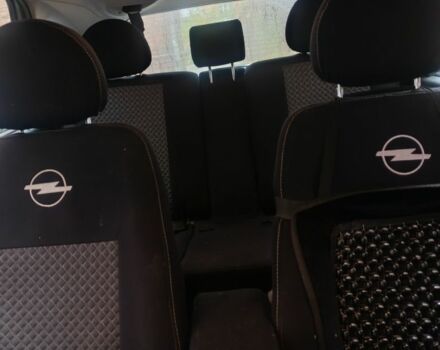 Сірий Опель Меріва, об'ємом двигуна 1.6 л та пробігом 214 тис. км за 4400 $, фото 10 на Automoto.ua