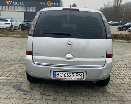 Серый Опель Мерива, объемом двигателя 1.8 л и пробегом 227 тыс. км за 4000 $, фото 2 на Automoto.ua