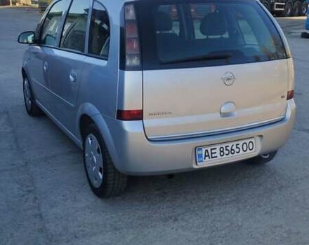 Серый Опель Мерива, объемом двигателя 1.6 л и пробегом 228 тыс. км за 4950 $, фото 8 на Automoto.ua