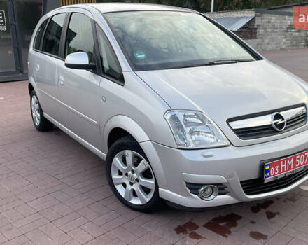 Сірий Опель Меріва, об'ємом двигуна 1.6 л та пробігом 170 тис. км за 4750 $, фото 5 на Automoto.ua