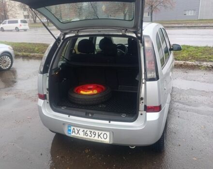 Сірий Опель Меріва, об'ємом двигуна 1.6 л та пробігом 214 тис. км за 4400 $, фото 4 на Automoto.ua