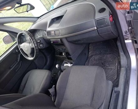 Сірий Опель Меріва, об'ємом двигуна 1.6 л та пробігом 303 тис. км за 2650 $, фото 6 на Automoto.ua