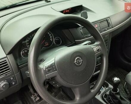 Сірий Опель Меріва, об'ємом двигуна 1.4 л та пробігом 255 тис. км за 3400 $, фото 10 на Automoto.ua