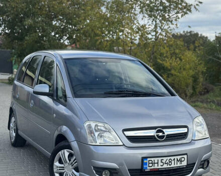 Серый Опель Мерива, объемом двигателя 1.6 л и пробегом 222 тыс. км за 3800 $, фото 1 на Automoto.ua