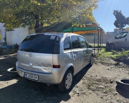 Сірий Опель Меріва, об'ємом двигуна 1.7 л та пробігом 150 тис. км за 3300 $, фото 4 на Automoto.ua