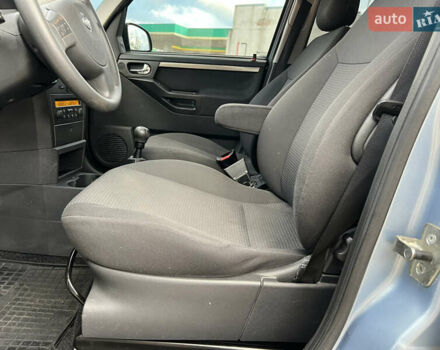 Серый Опель Мерива, объемом двигателя 1.4 л и пробегом 158 тыс. км за 4599 $, фото 24 на Automoto.ua