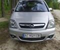 Серый Опель Мерива, объемом двигателя 1.2 л и пробегом 270 тыс. км за 3300 $, фото 2 на Automoto.ua