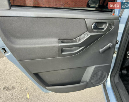 Серый Опель Мерива, объемом двигателя 1.4 л и пробегом 158 тыс. км за 4599 $, фото 31 на Automoto.ua